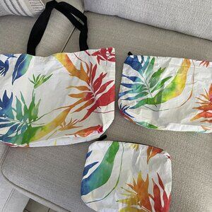 Small Pouch Rainbow Painted Birds Design